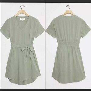 Anthropologie Cloth & Stone Sage Green V-Neck Short Sleeve Tie Waist Mini Dress